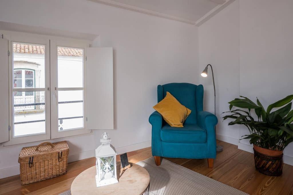 Holiday home In One Of Evora's Historical Squares Evora